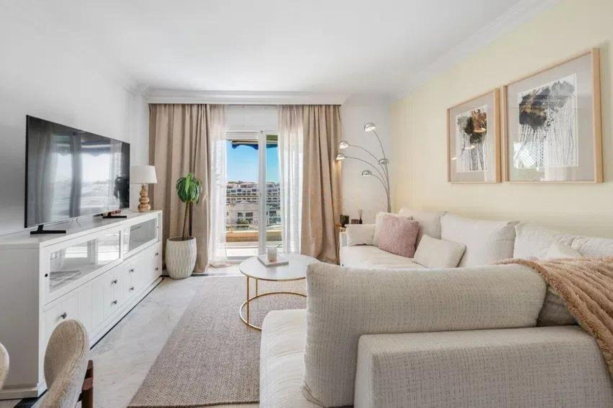 Huis te koop in Puerto Banús | 2 slaapkamers H5420974