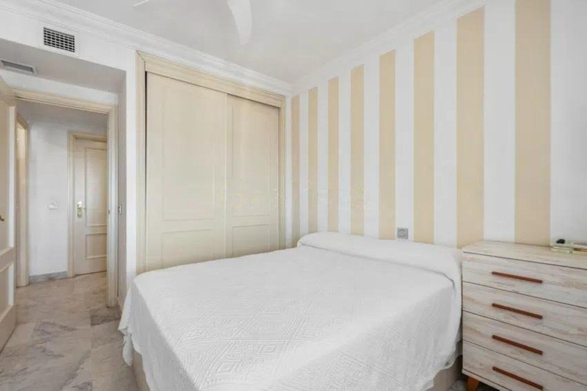 Huis te koop in Puerto Banús | 2 slaapkamers H5420974