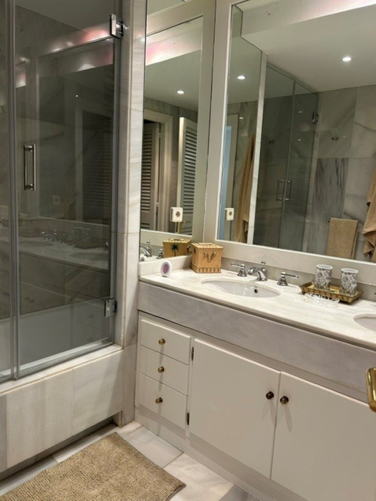 Property main view 15