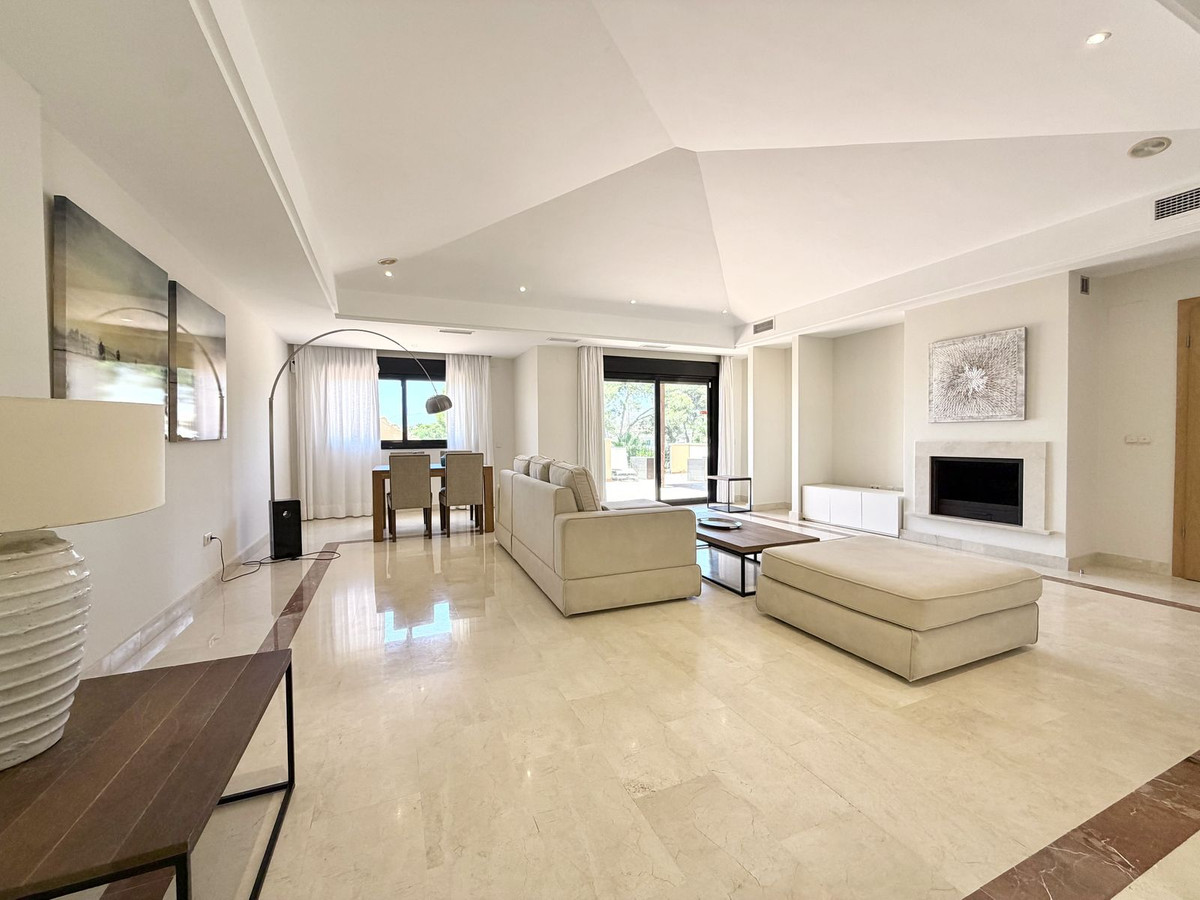 Huis te koop in Puerto Banús | 2 slaapkamers H5461540