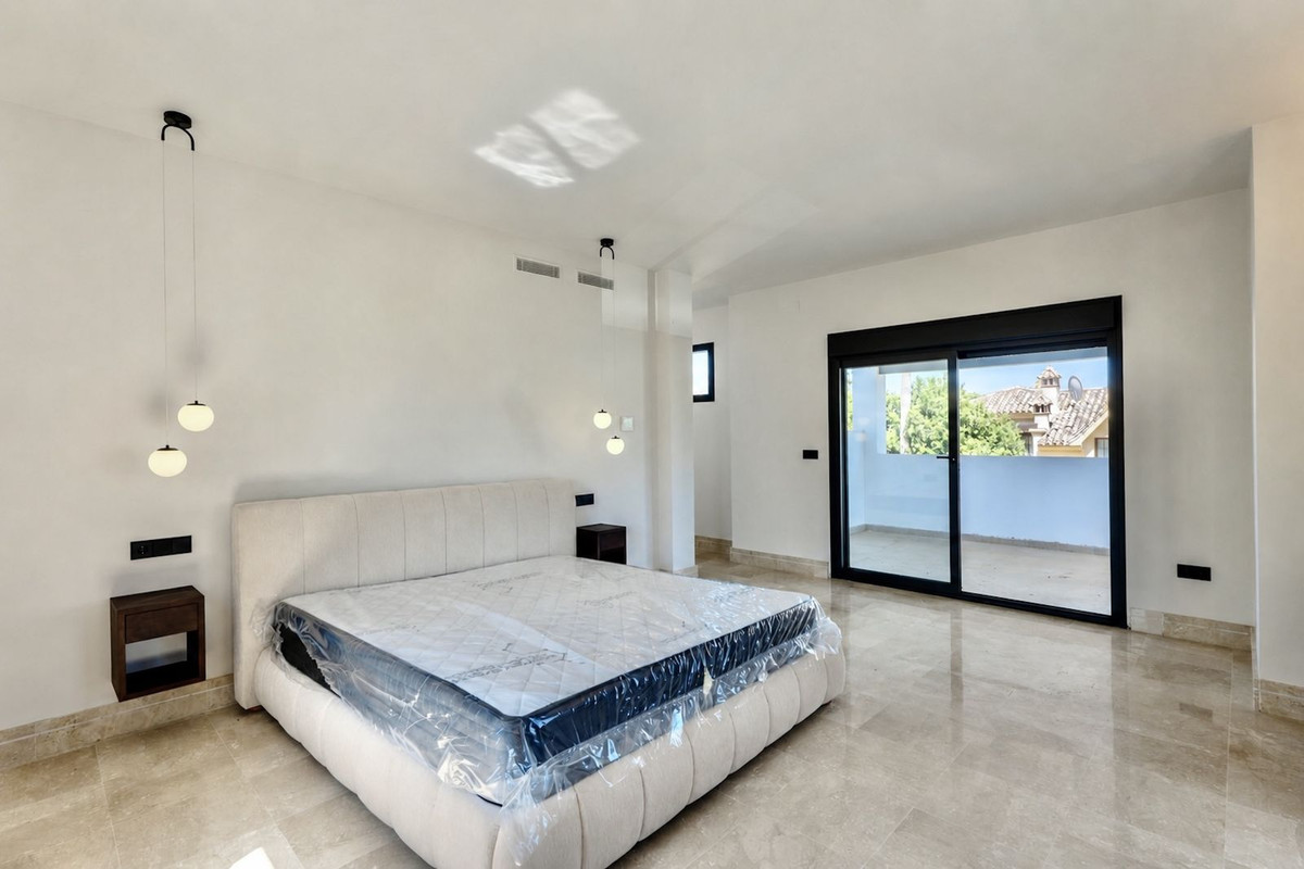 Huis te koop in Puerto Banús | 6 slaapkamers H5465461