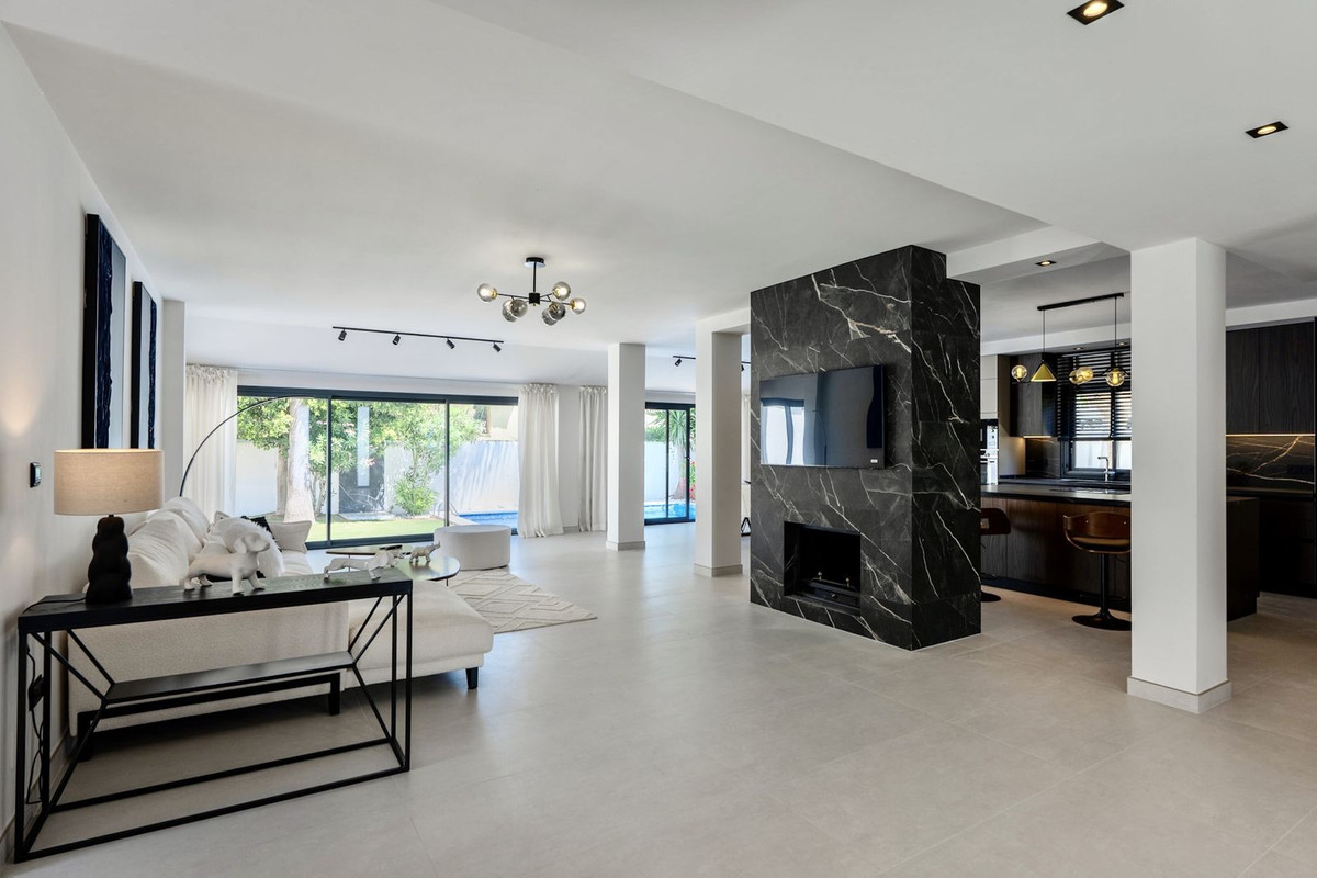 Huis te koop in Puerto Banús | 6 slaapkamers H5465461