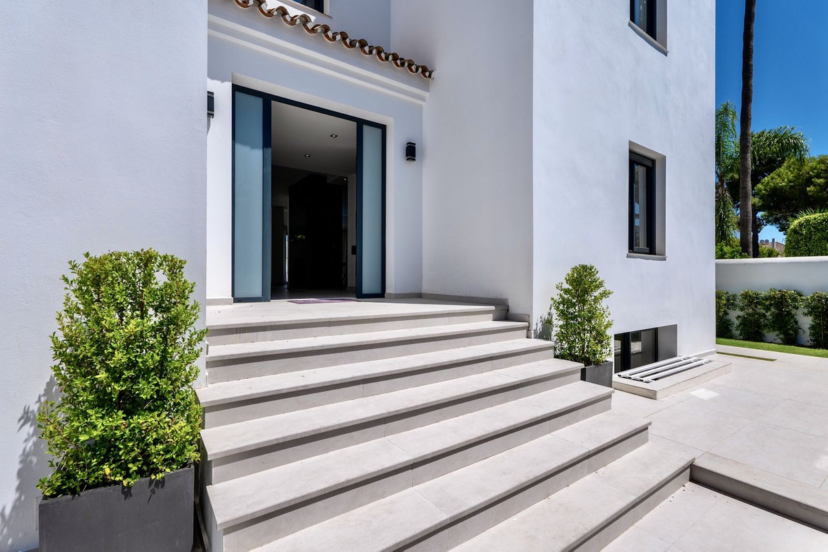 Huis te koop in Puerto Banús | 6 slaapkamers H5465461