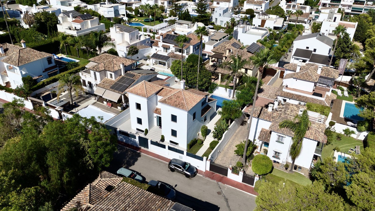 Huis te koop in Puerto Banús | 6 slaapkamers H5465461