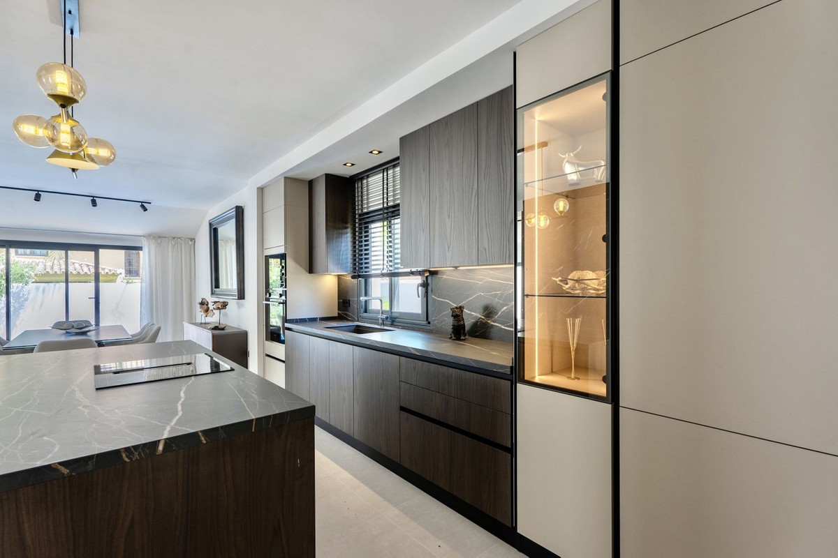Huis te koop in Puerto Banús | 6 slaapkamers H5465461