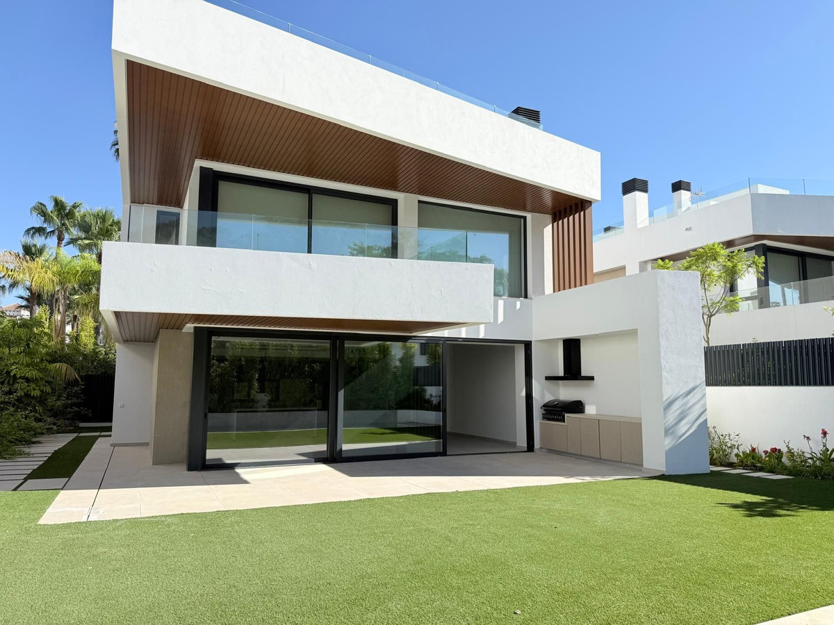 Huis te koop in Puerto Banús | 5 slaapkamers H5517490