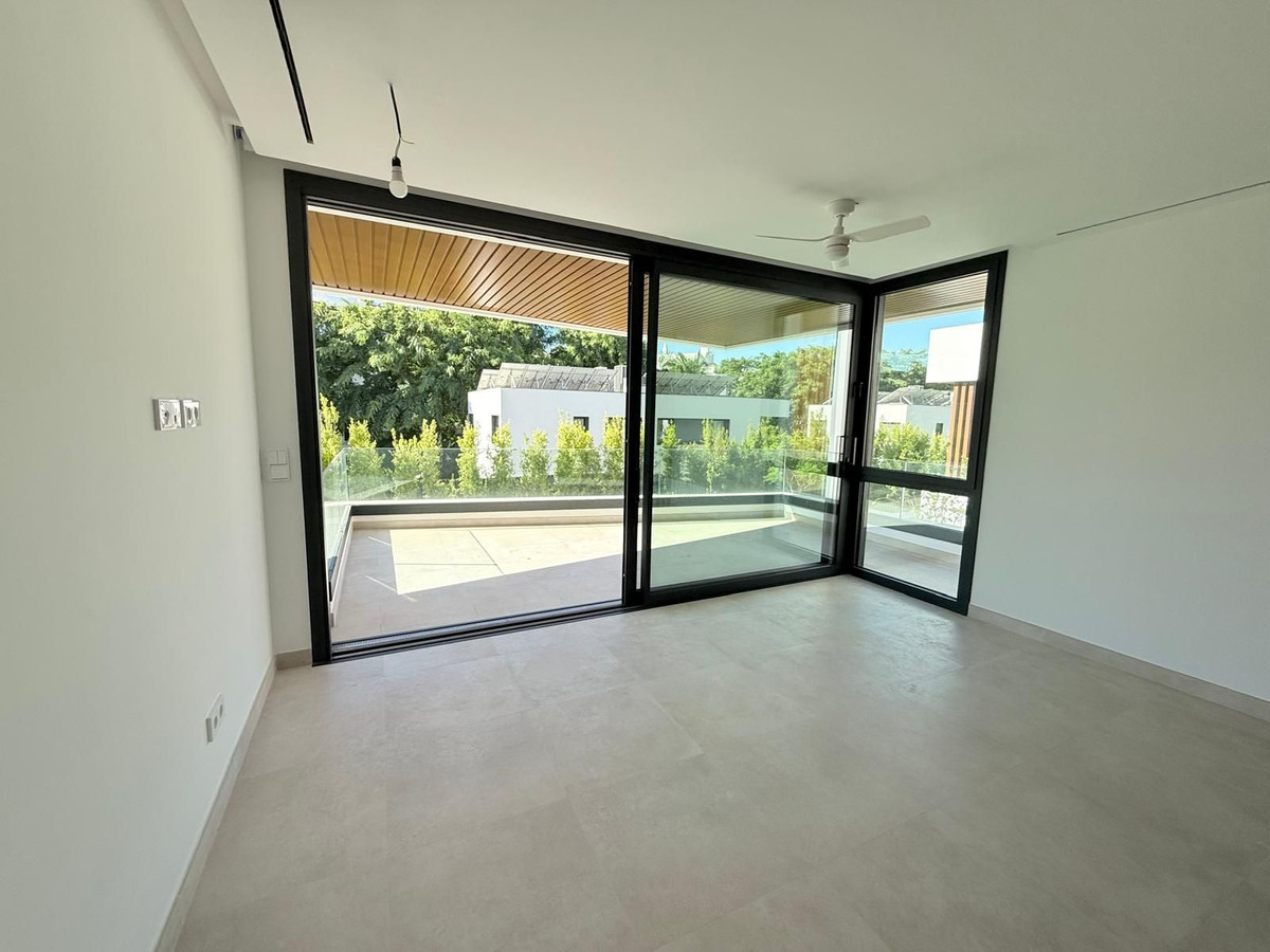 Huis te koop in Puerto Banús | 5 slaapkamers H5517490