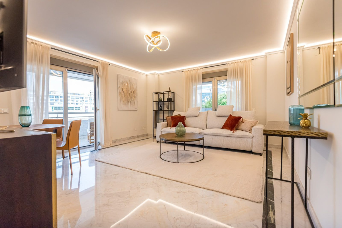 Huis te koop in Puerto Banús | 2 slaapkamers H5526853