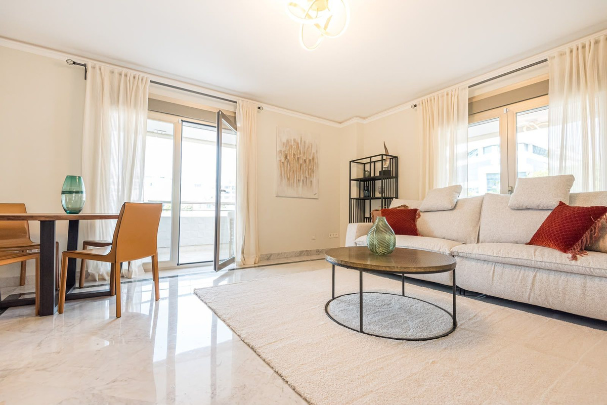 Huis te koop in Puerto Banús | 2 slaapkamers H5526853