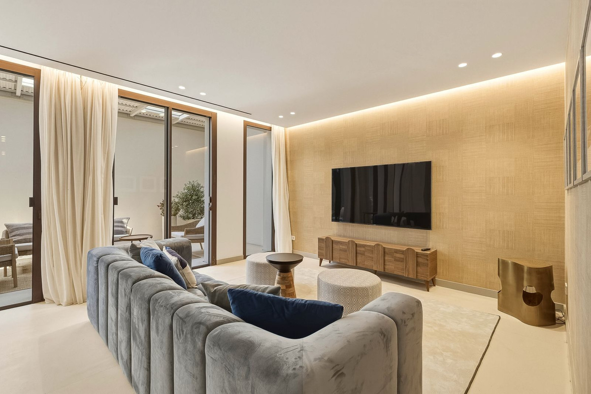 Huis te koop in Puerto Banús | 5 slaapkamers H5528398