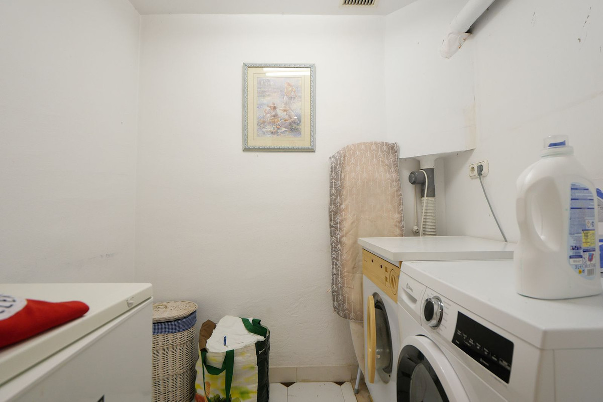 Huis te koop in Puerto de Cabopino | 5 slaapkamers H5370172