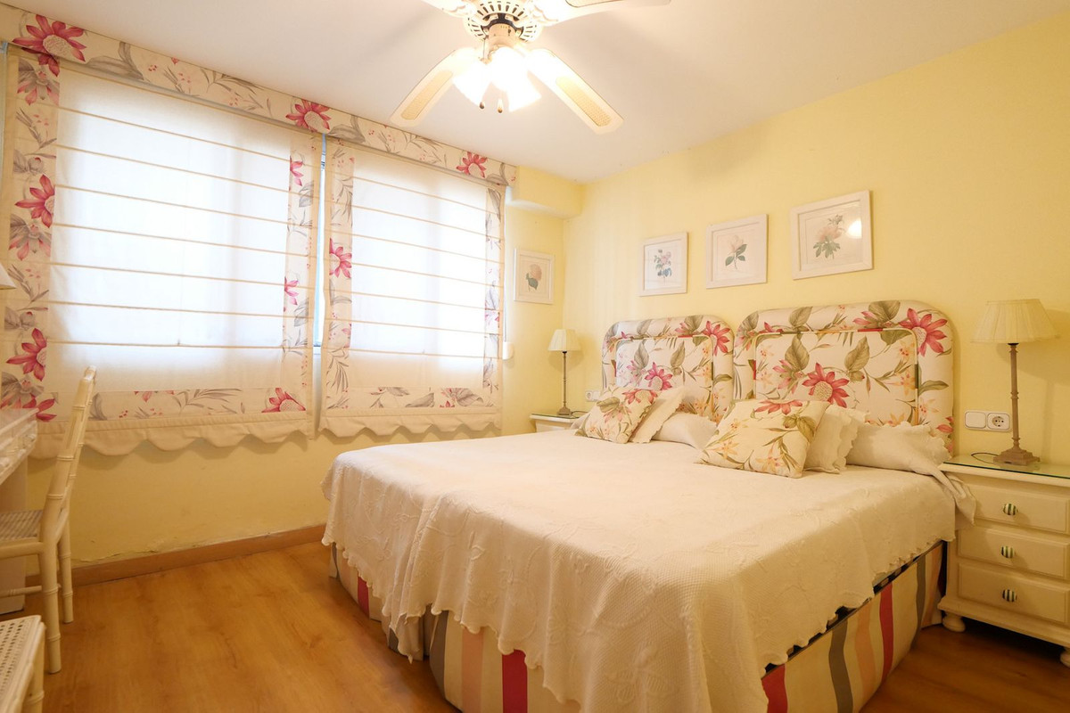Huis te koop in Puerto de Cabopino | 5 slaapkamers H5370172