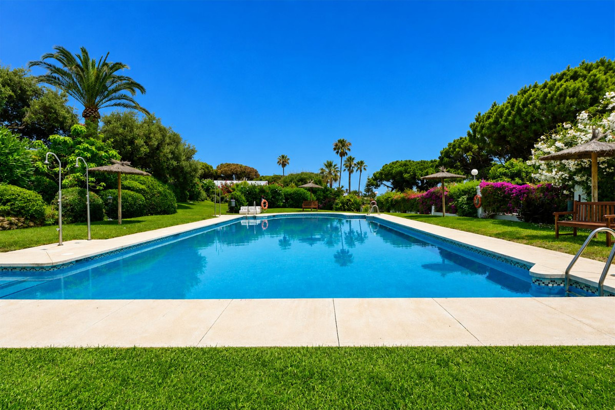 Huis te koop in Puerto de Cabopino | 5 slaapkamers H5370172