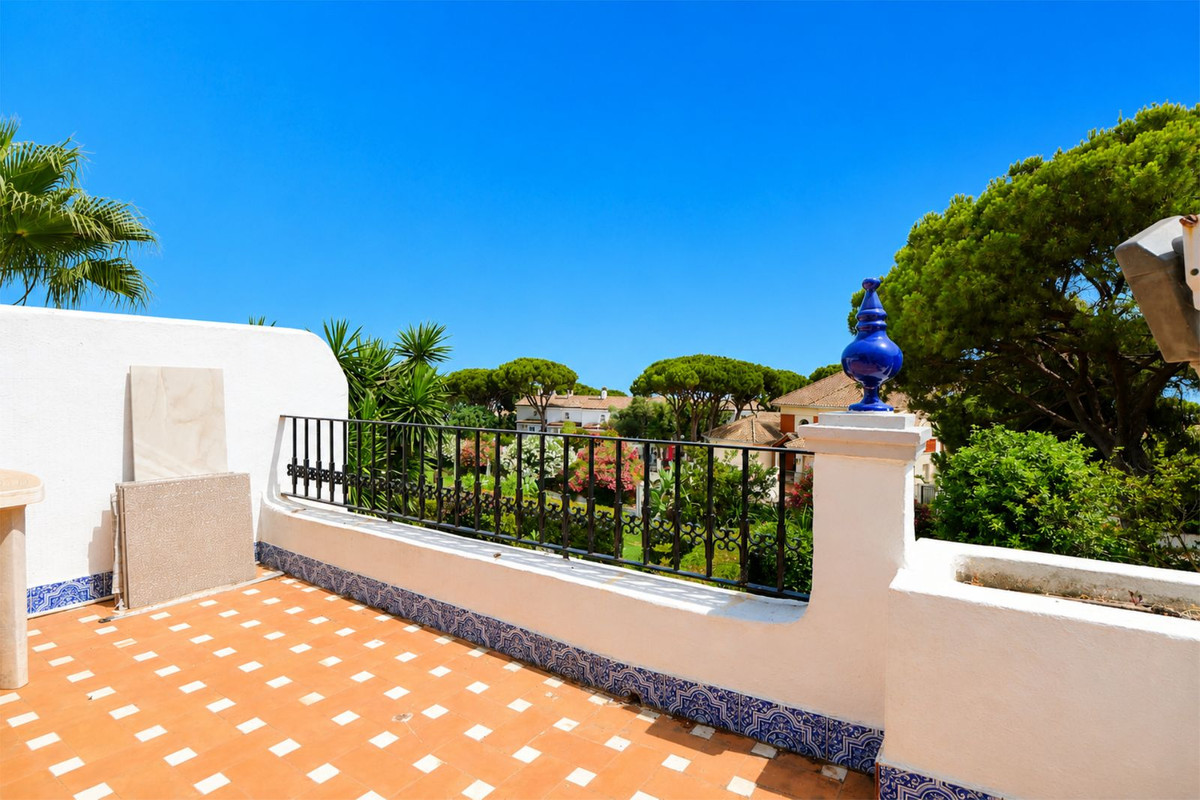 Huis te koop in Puerto de Cabopino | 5 slaapkamers H5370172