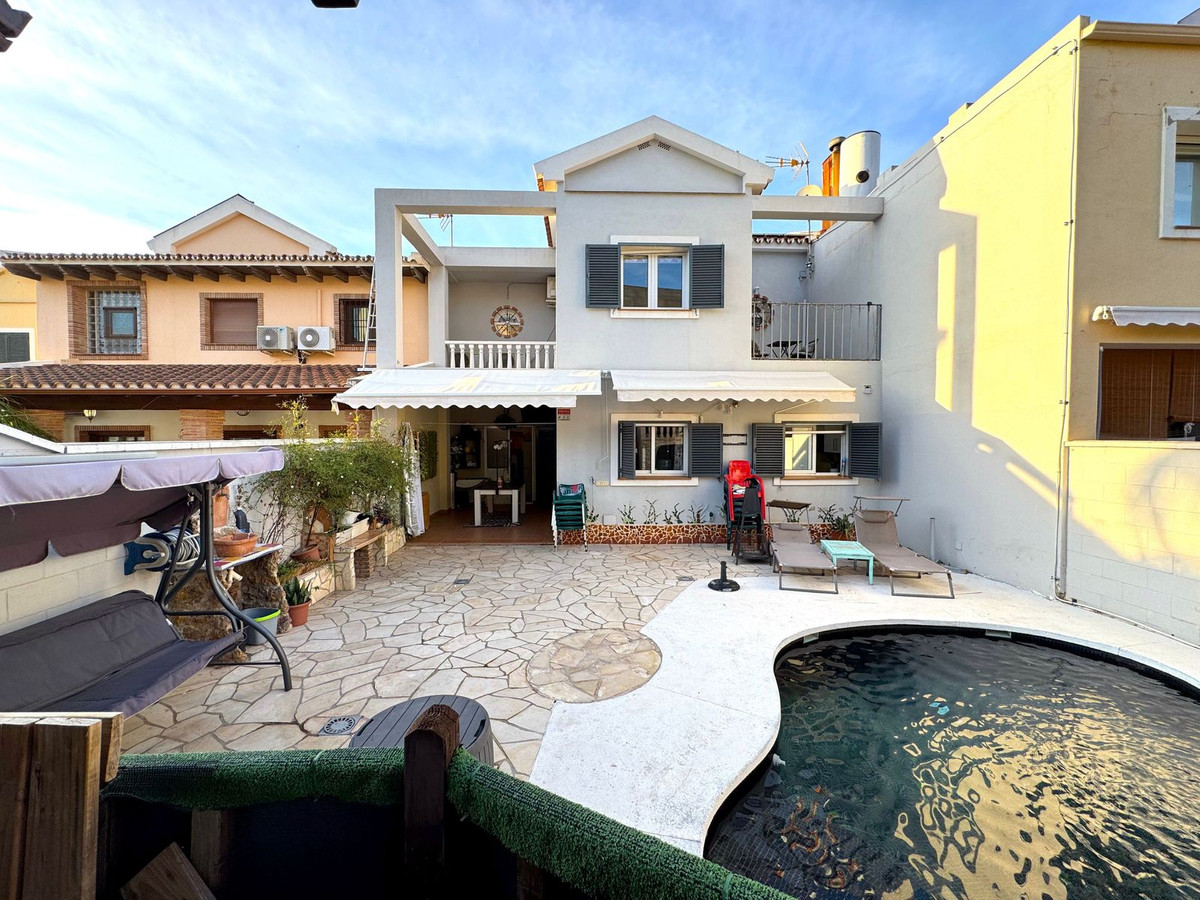 Huis te koop in Puerto de la Torre | 4 slaapkamers H5300362