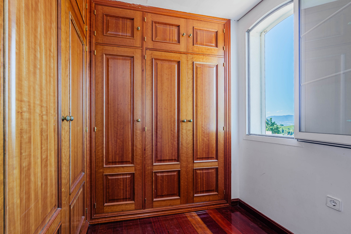 Property main view 32