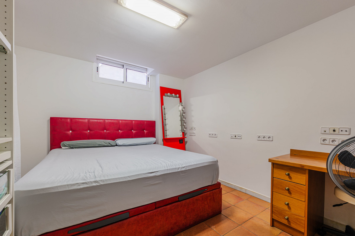 Property main view 40