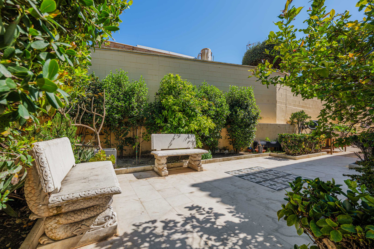 Property main view 42