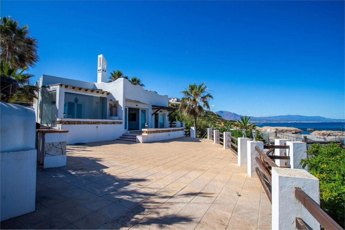 Huis te koop in Punta Chullera | 3 slaapkamers H4894783