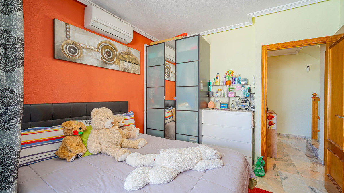 Huis te koop in Punta Prima | 2 slaapkamers H5335954