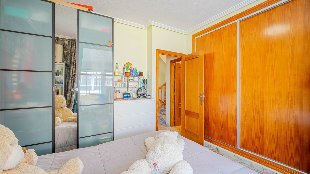 Huis te koop in Punta Prima | 2 slaapkamers H5335954