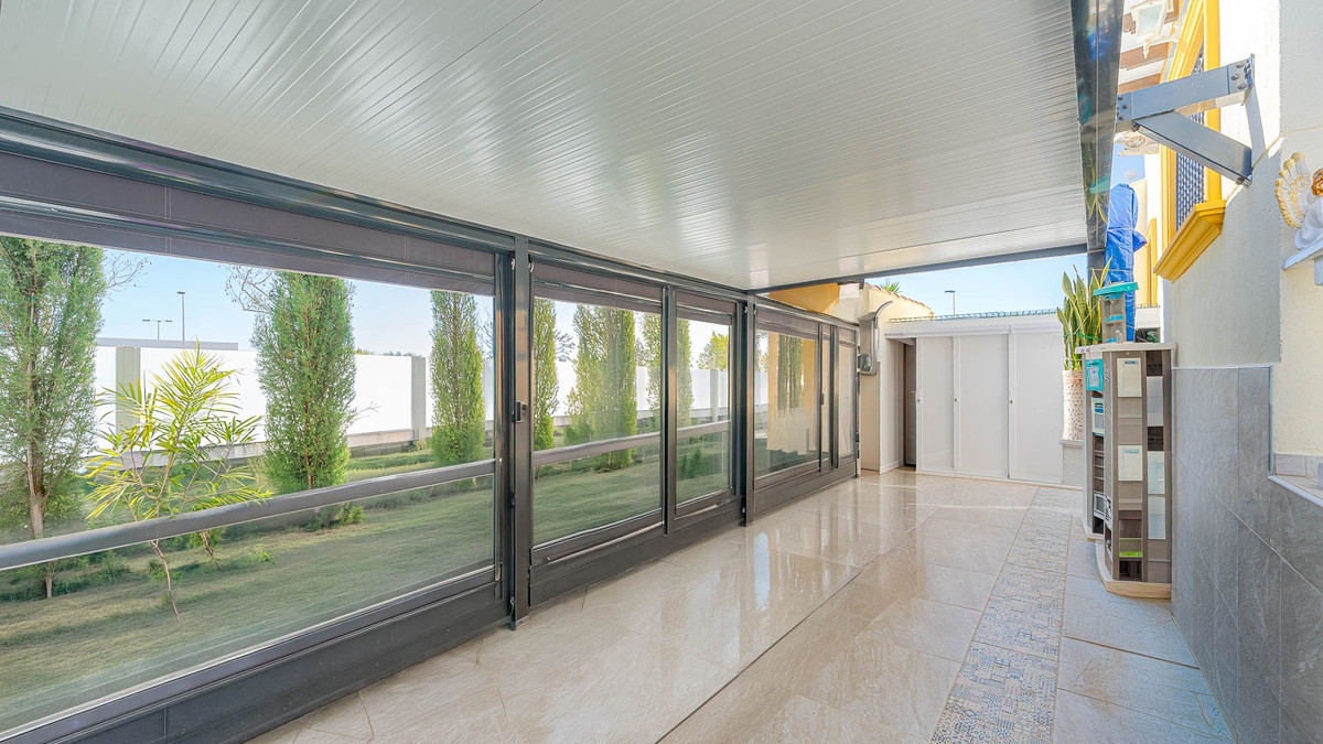 Huis te koop in Punta Prima | 2 slaapkamers H5335954