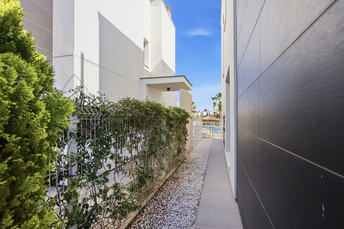 Property main view 40