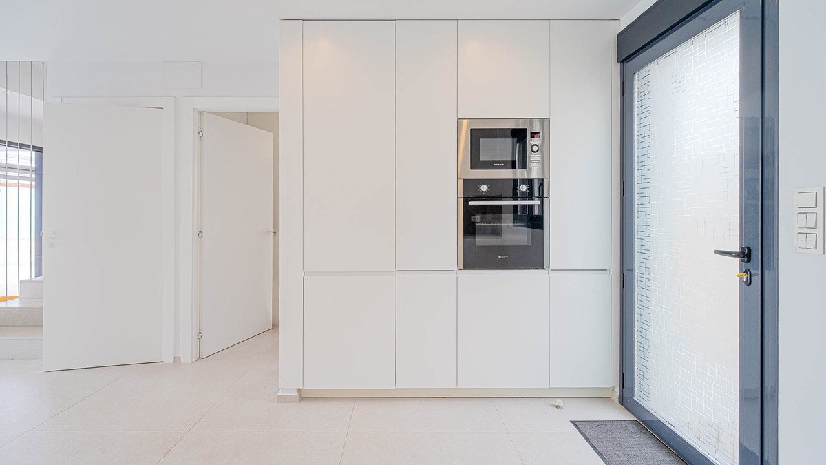 Huis te koop in Punta Prima | 4 slaapkamers H5378116