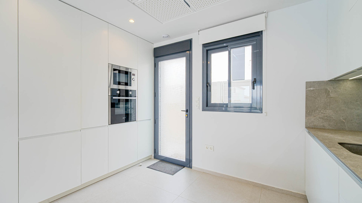 Huis te koop in Punta Prima | 4 slaapkamers H5378116