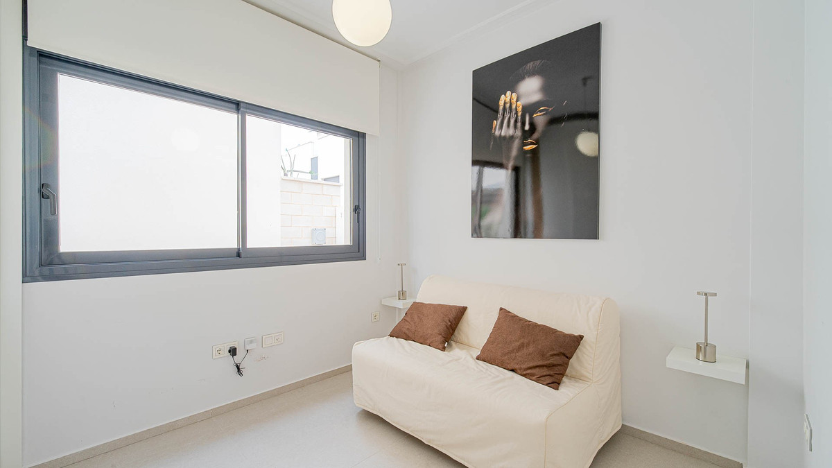 Huis te koop in Punta Prima | 4 slaapkamers H5378116