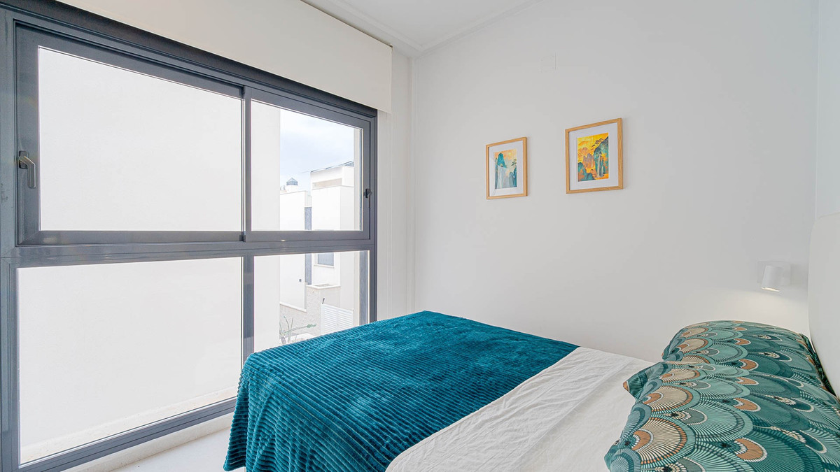 Huis te koop in Punta Prima | 4 slaapkamers H5378116