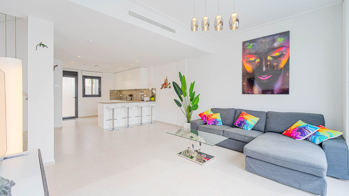 Huis te koop in Punta Prima | 4 slaapkamers H5378116