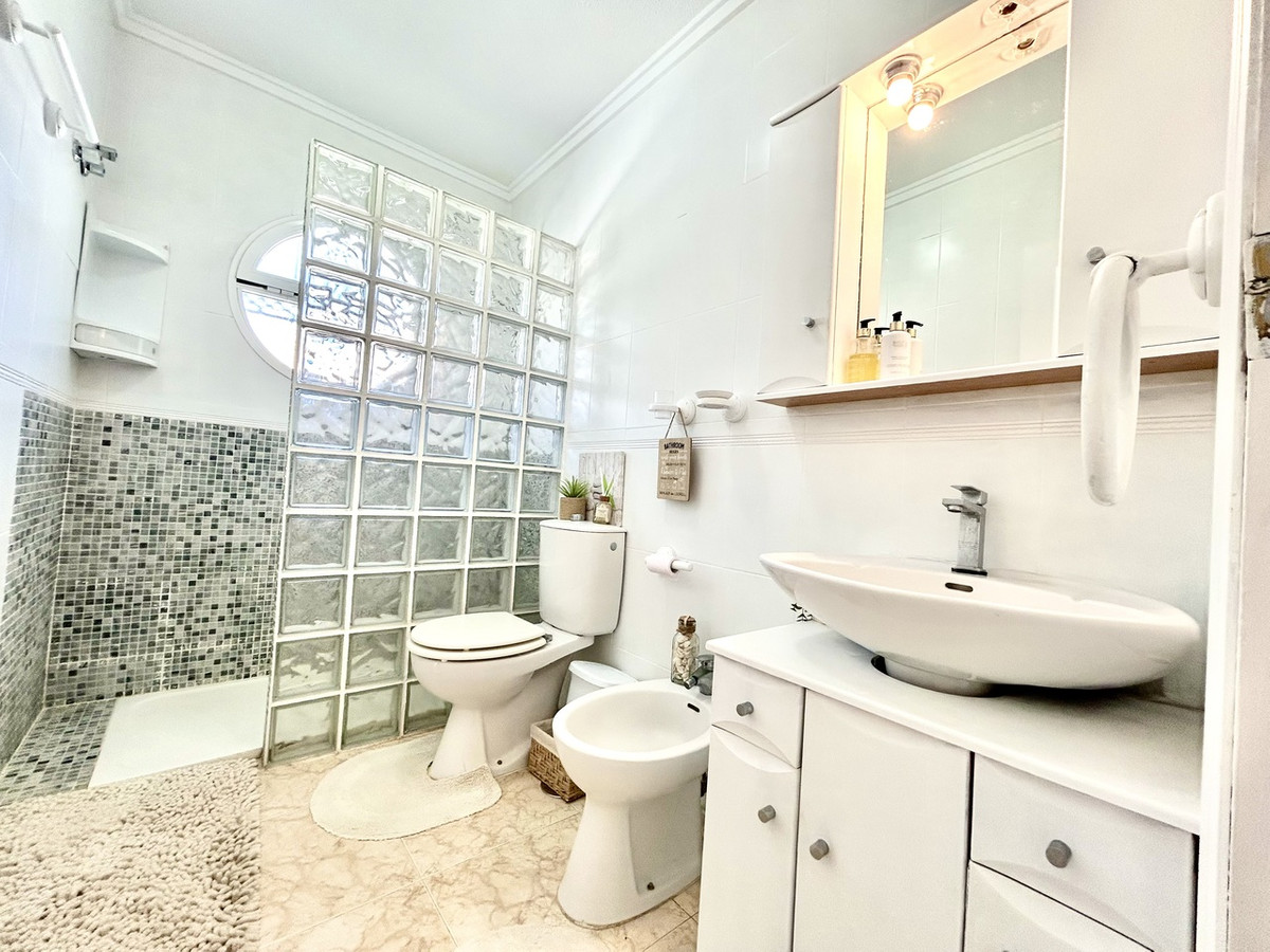 Huis te koop in Punta Prima | 2 slaapkamers H5380309