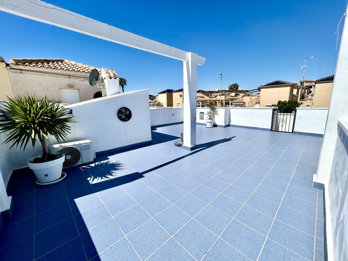 Huis te koop in Punta Prima | 2 slaapkamers H5380309