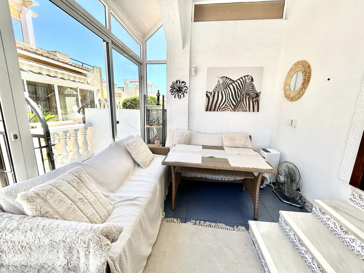Huis te koop in Punta Prima | 2 slaapkamers H5380309
