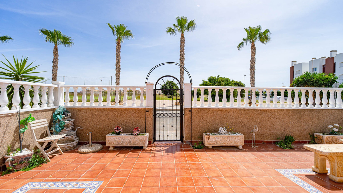 Quad te koop in Punta Prima | 3 slaapkamers H5382346