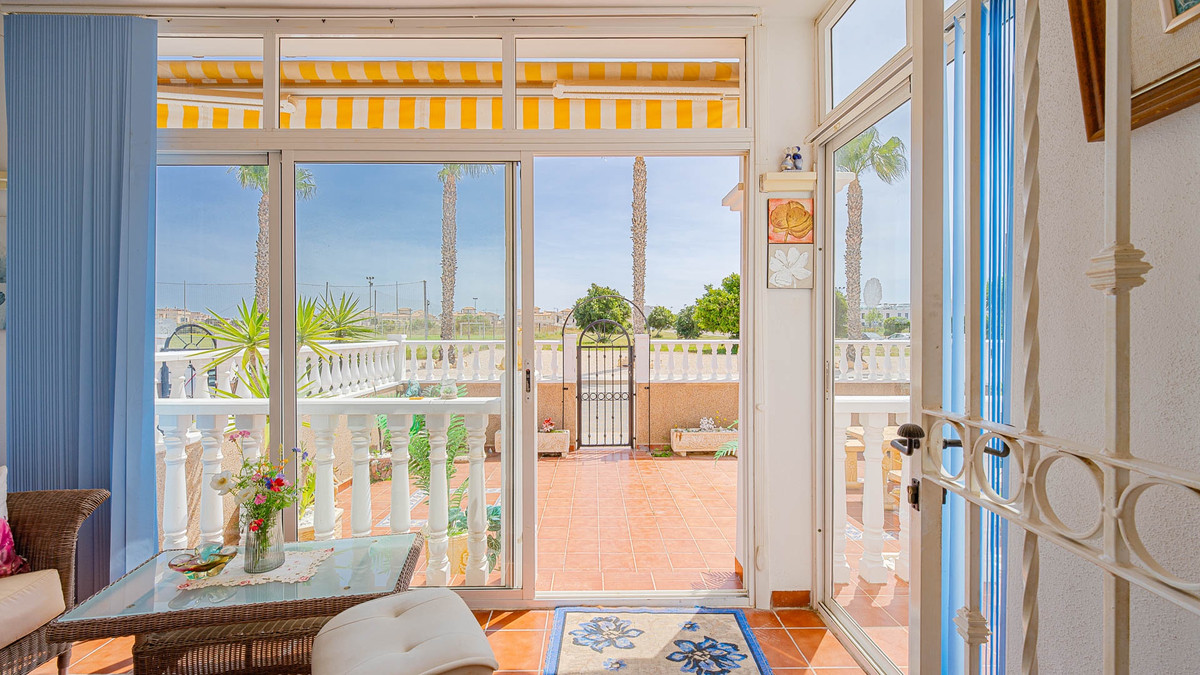 Quad te koop in Punta Prima | 3 slaapkamers H5382346