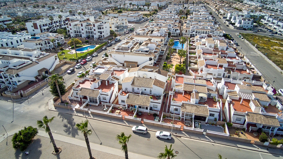 Quad te koop in Punta Prima | 3 slaapkamers H5382346