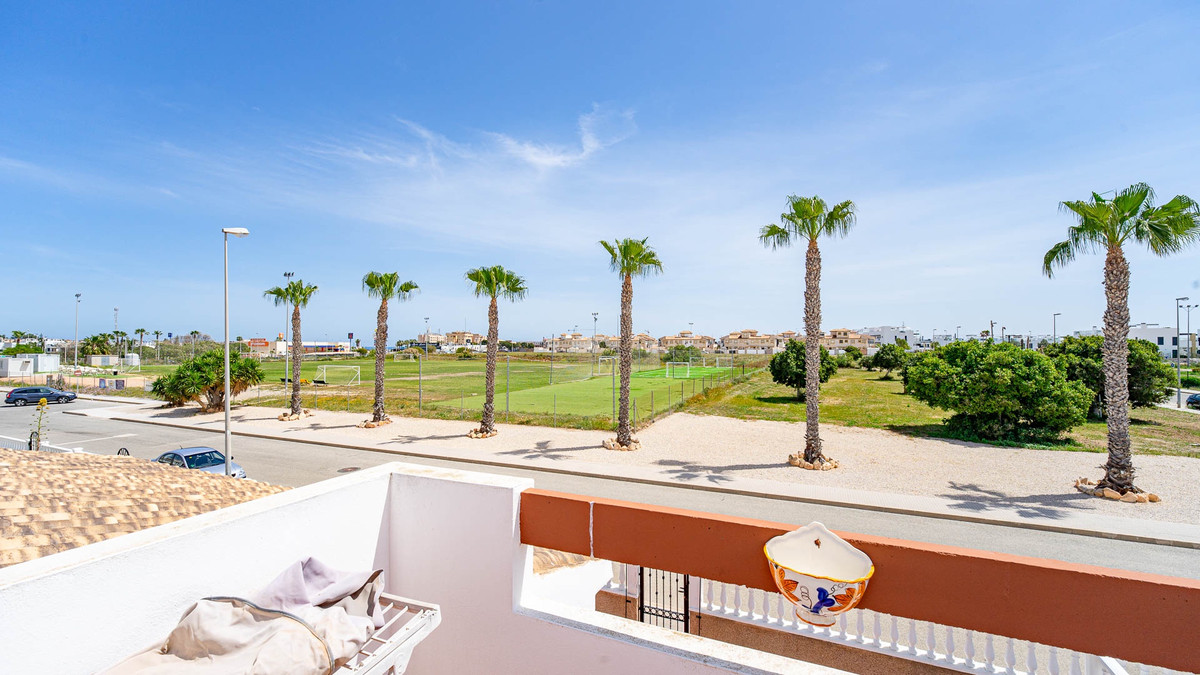 Quad te koop in Punta Prima | 3 slaapkamers H5382346