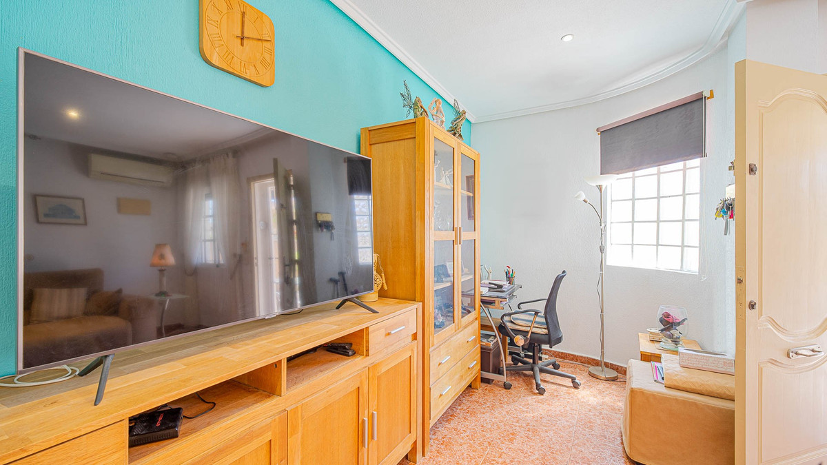 Huis te koop in Punta Prima | 2 slaapkamers H5382352