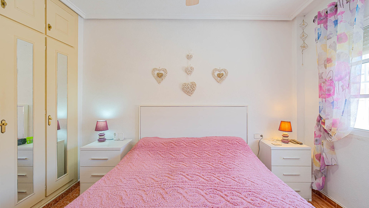 Huis te koop in Punta Prima | 2 slaapkamers H5382352