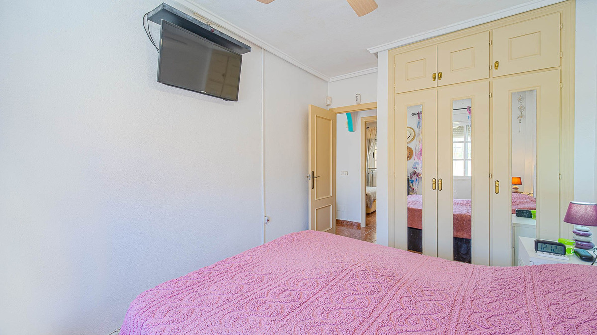 Huis te koop in Punta Prima | 2 slaapkamers H5382352