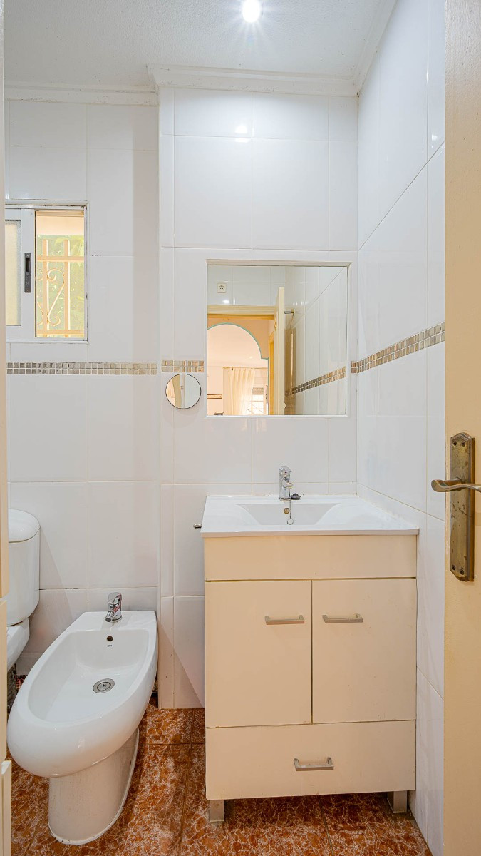 Huis te koop in Punta Prima | 2 slaapkamers H5382352