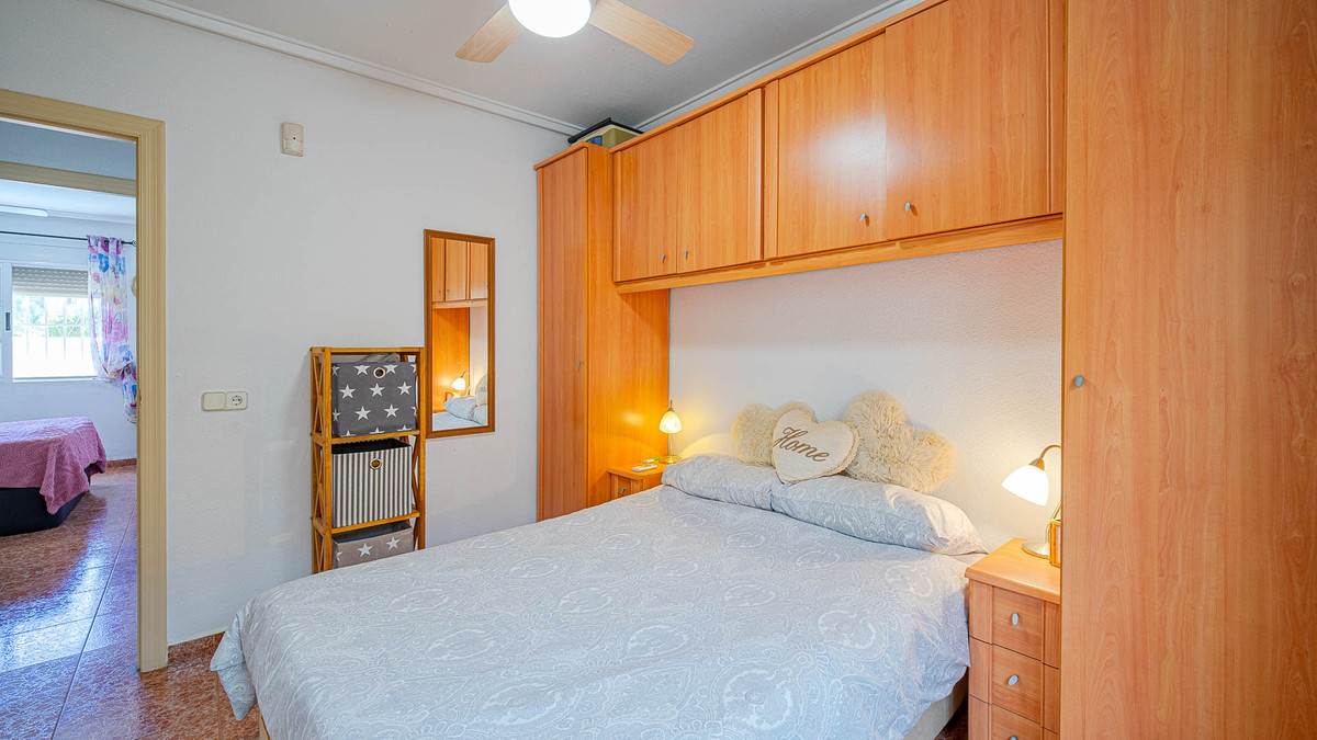 Huis te koop in Punta Prima | 2 slaapkamers H5382352