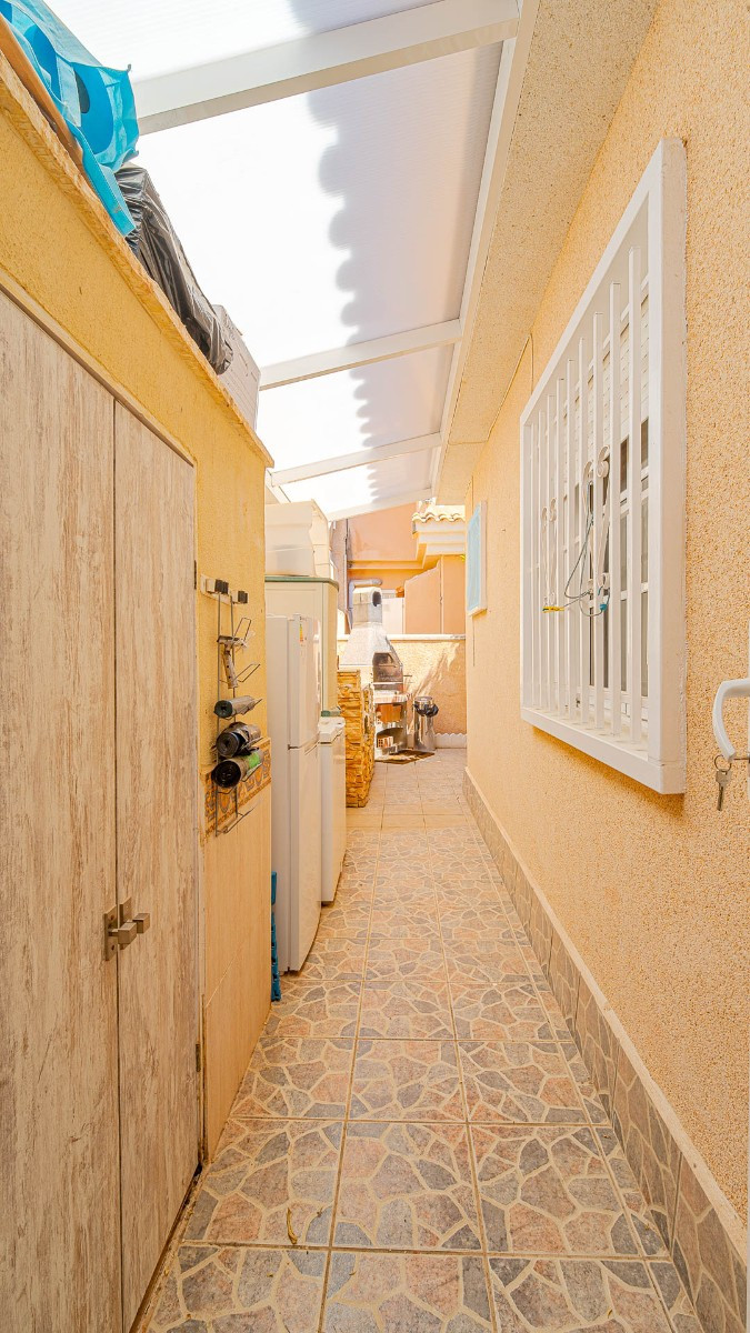 Huis te koop in Punta Prima | 2 slaapkamers H5382352