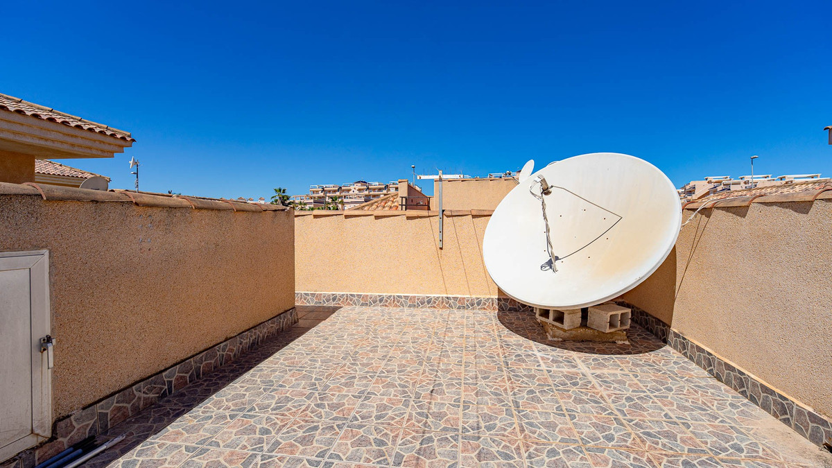 Huis te koop in Punta Prima | 2 slaapkamers H5382352