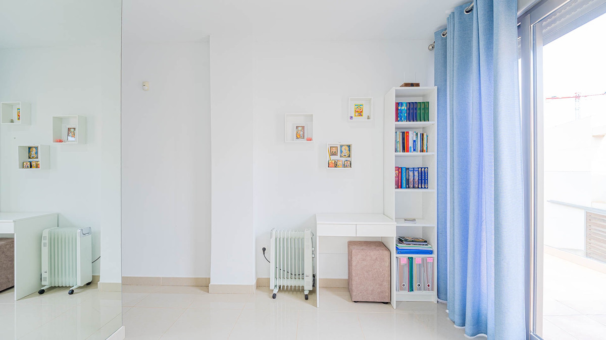 Property main view 44