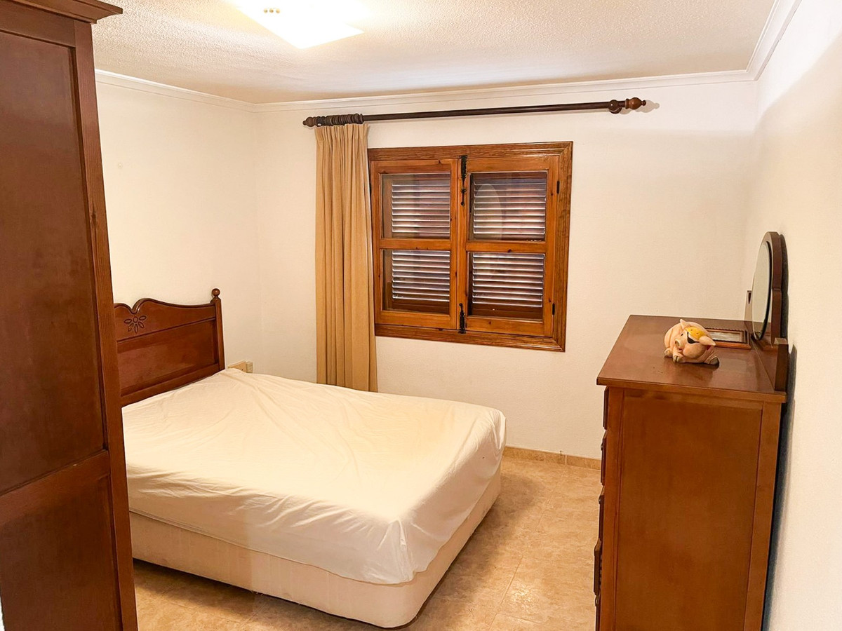 Huis te koop in Punta Prima | 4 slaapkamers H5425450
