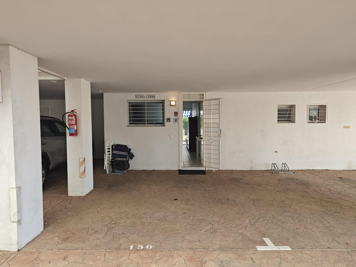 Appartement te koop in Punta Prima | 1 slaapkamers H5453665