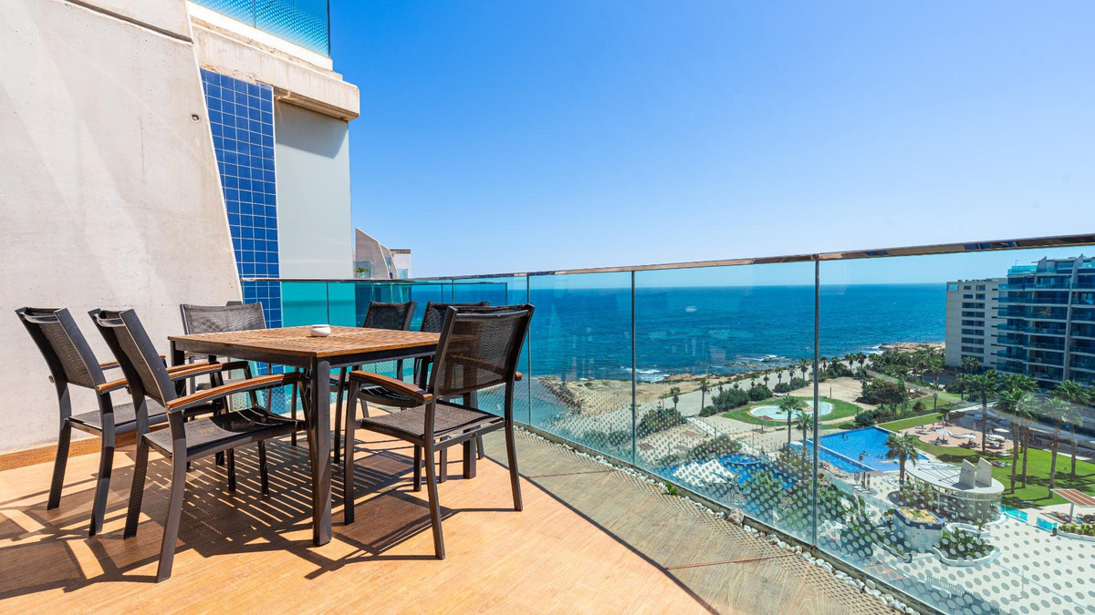 Appartement te koop in Punta Prima | 3 slaapkamers H5453695